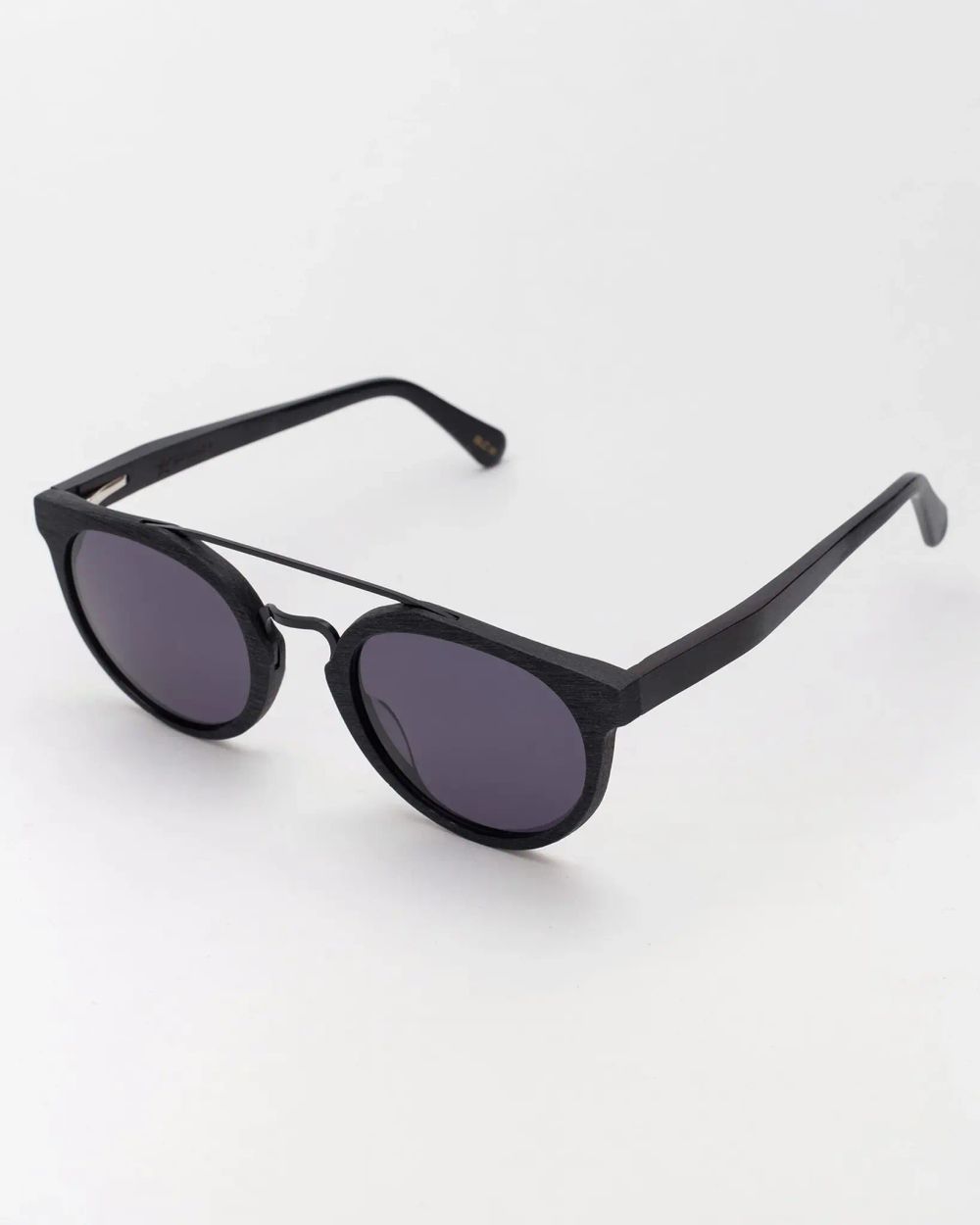 Очки солнцезащитные Spunky Gypsy 7 Black wood. dark grey lens