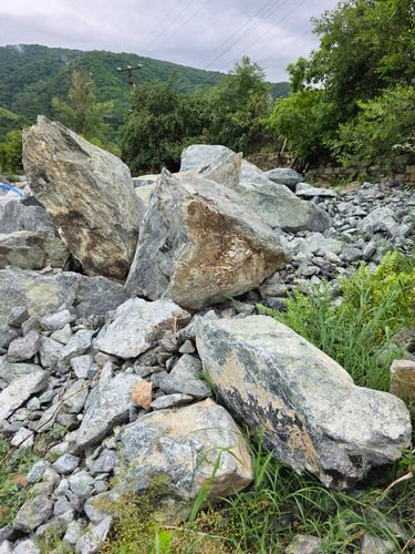 Глыба камень серпентинит Голубой