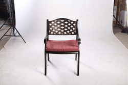 Подушка для кресла из литого алюминия