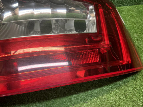 Фонарь правый Skoda Octavia 3 A7 (2013-2017) LED