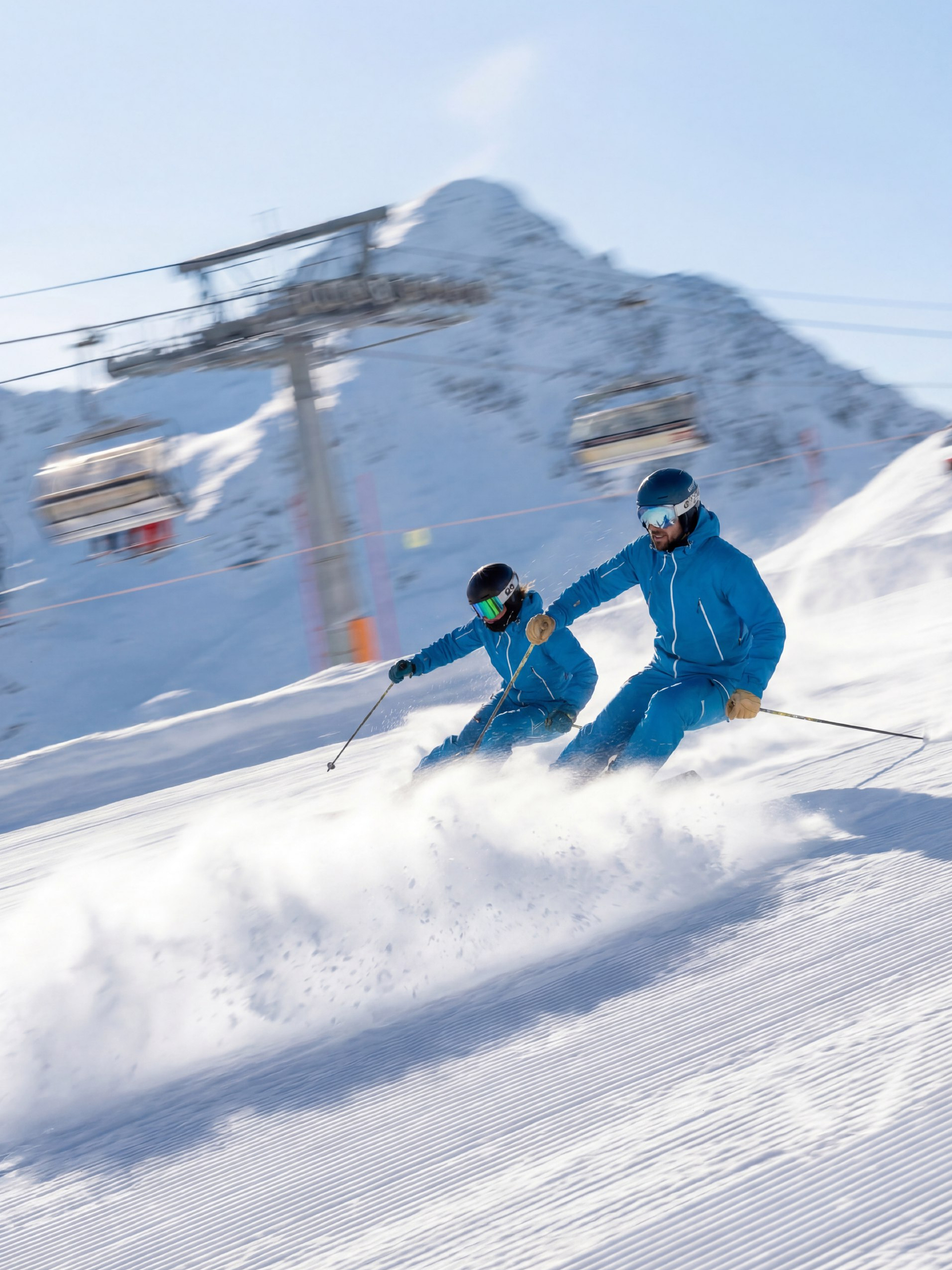 <p><span style="font-size: 26pt;"><strong><span style="color: rgb(0, 0, 0);">ОДЕЖДА ДЛЯ ГОРНОЛЫЖНОГО СПОРТА</span></strong></span></p>