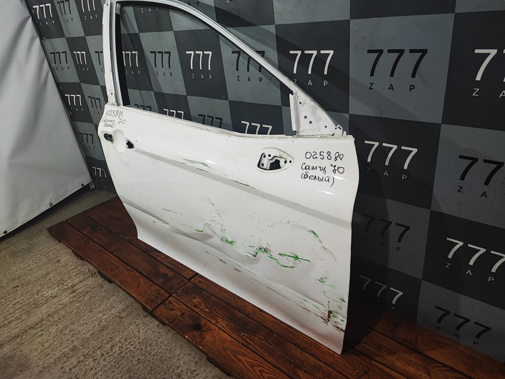 Дверь передняя правая Toyota Camry (XV70) 17-22 Б/У Оригинал 6700133240