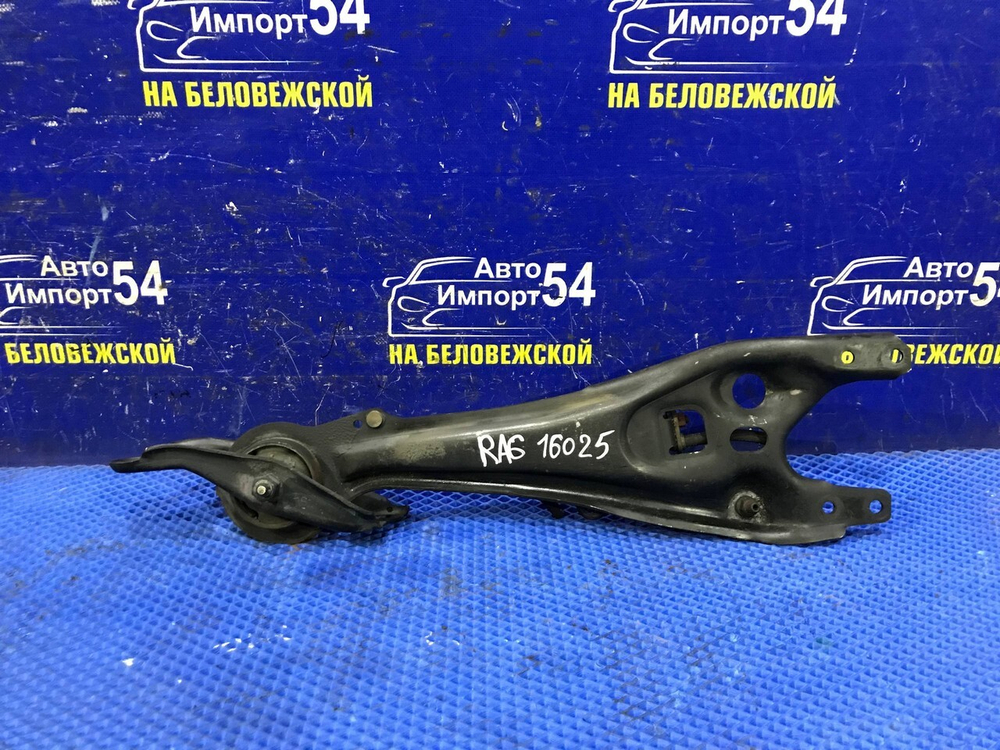 Рычаг задний правый Honda ODYSSEY 1998-2004