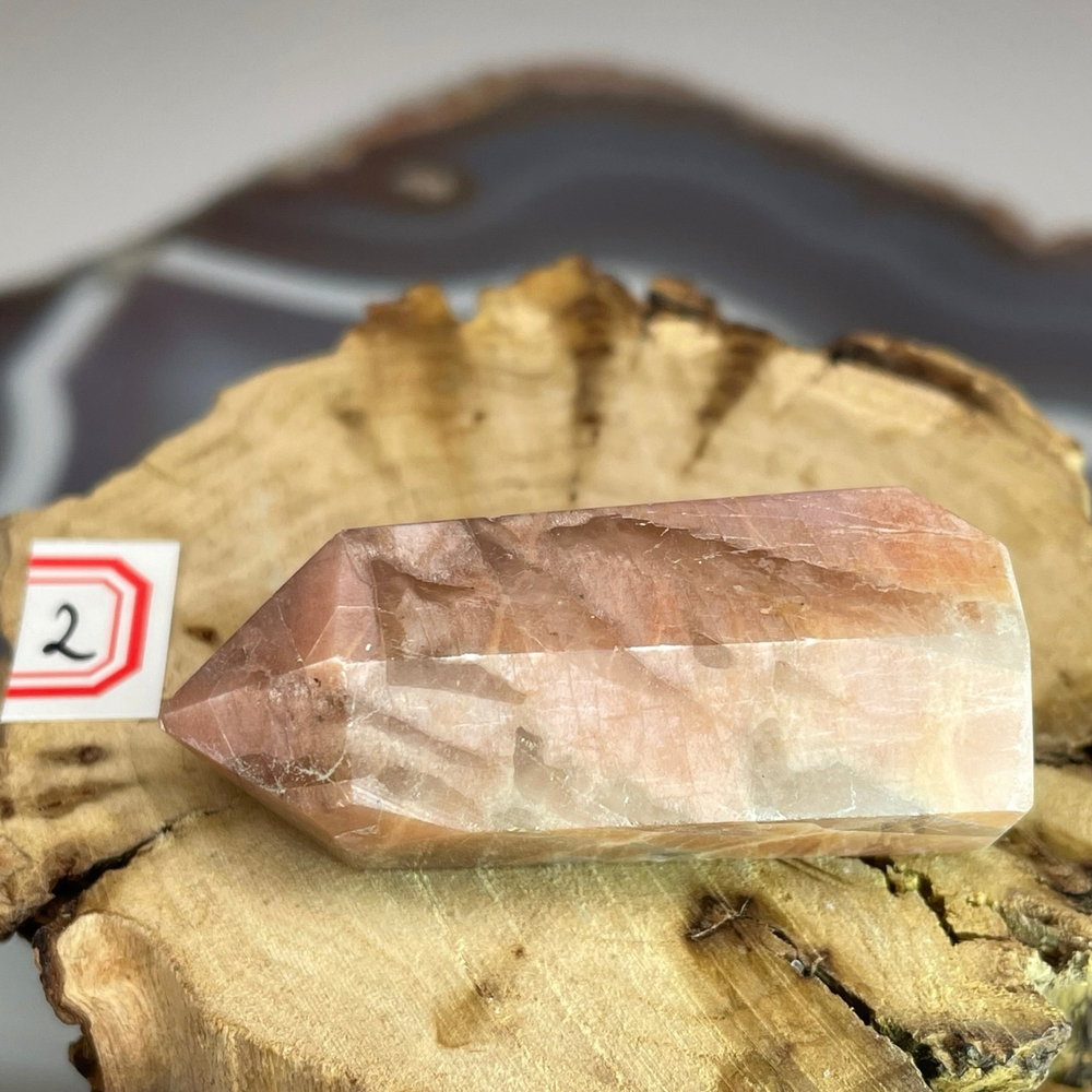 25873 *Гелиолит Солнечный камень Кристалл 40-50мм