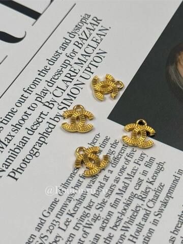 Подвеска золотистая Шан. металлическая рельефная 13,5х13 мм