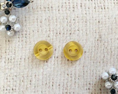 Пуговицы блузочные, 2 прокола, d 1,1 см