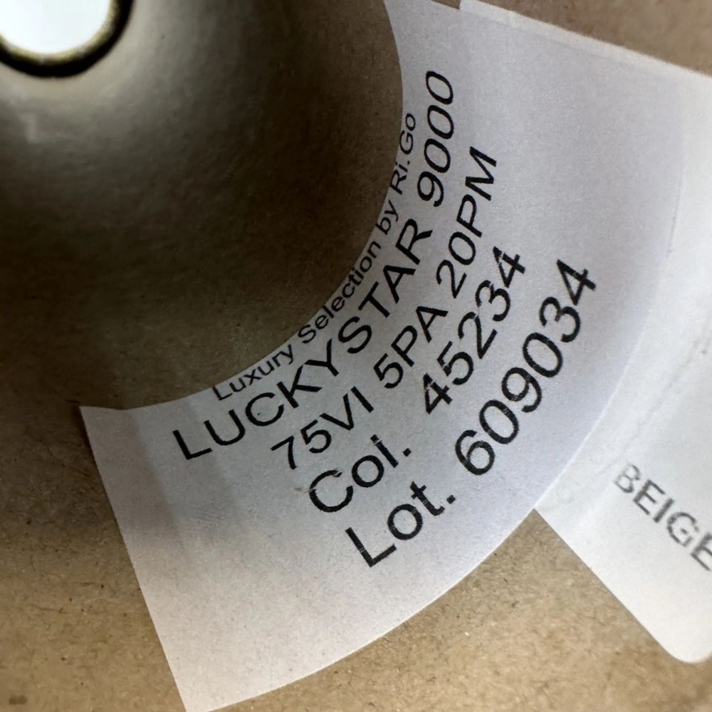 LUCKY STAR - Luxury Selection by Ri.Go; 75% вискоза, 5% п/а, 20% люрекс с утолщениями; 900м/100гр; col.45234, цвет: ярко-зеленая нить, люрекс в цвет;