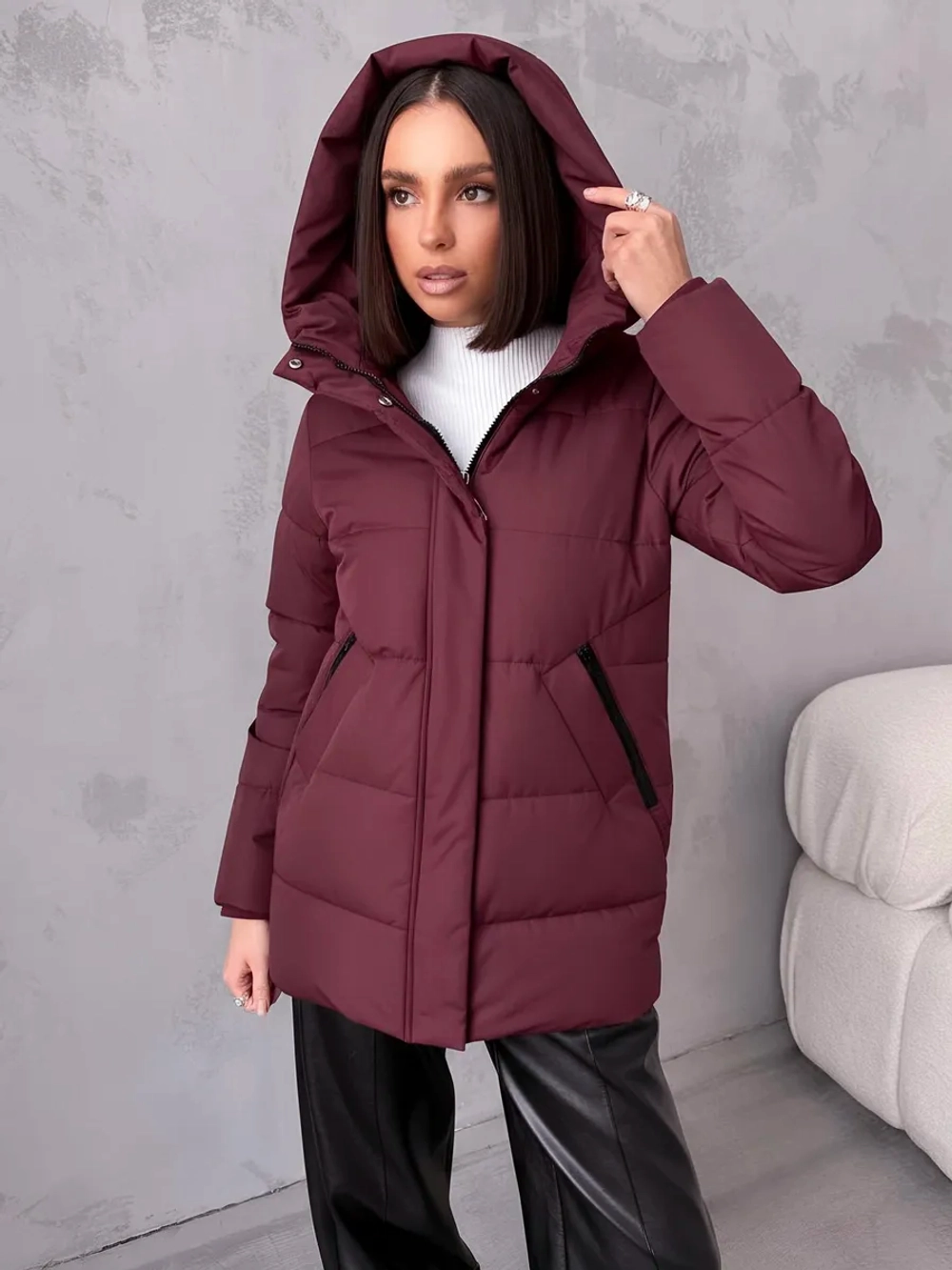 Куртка демисезонная с капюшоном удлиненная