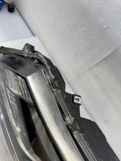 Оригинальная LED фара Honda Crosstour