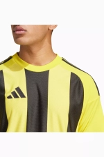 Футболка adidas Striped 24