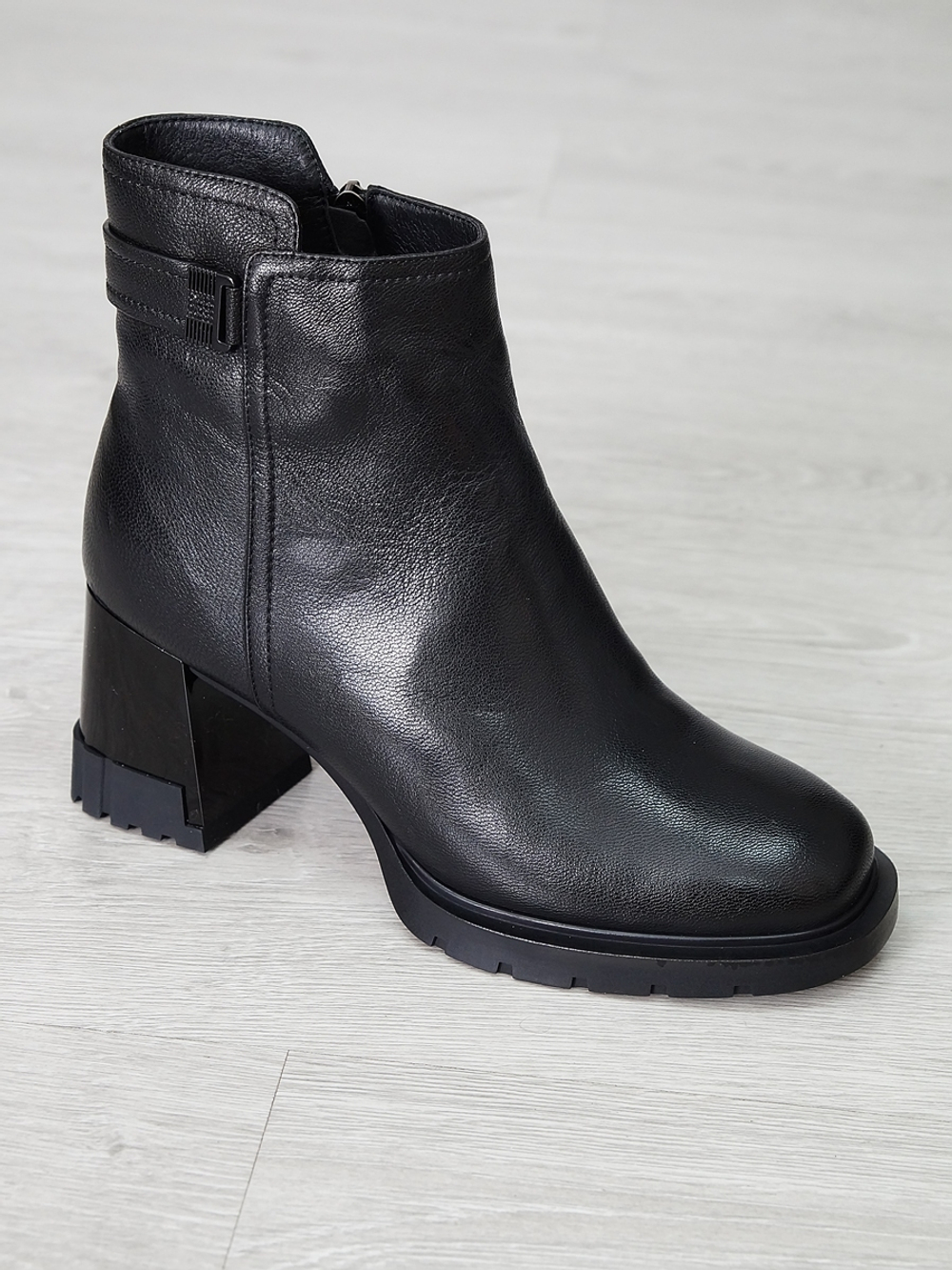 Полусапожки женские зимние