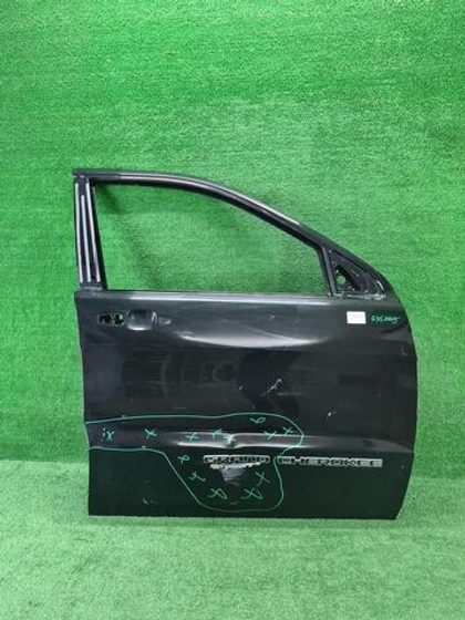 Дверь передняя правая Jeep Grand Cherokee (13-22)
