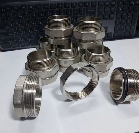 Латунные фитинги (Американки, Муфты, Заглушки)