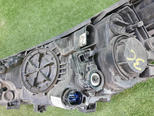 Фара правая Hyundai Tucson 3 (2015-2018) LED