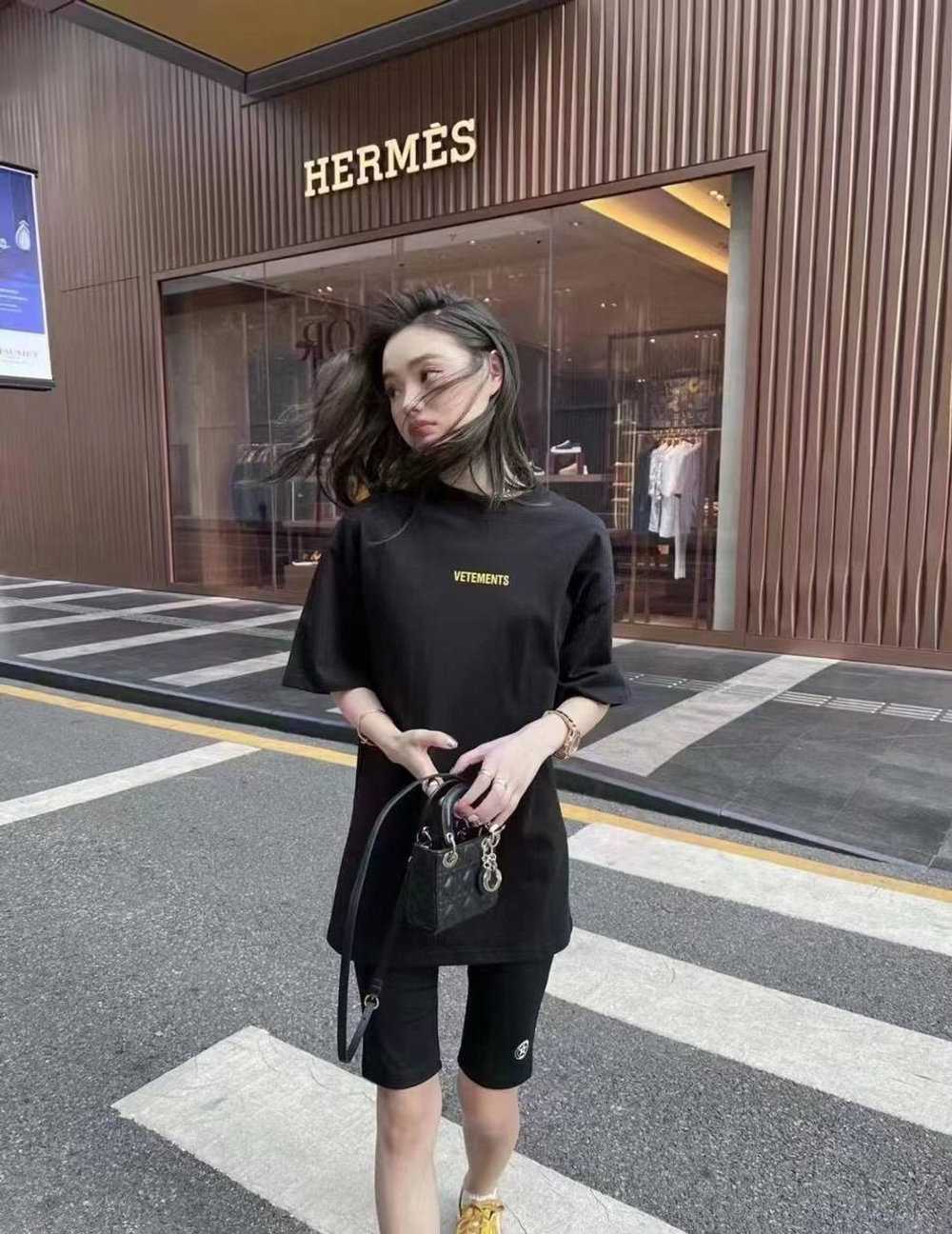 Футболка Vetements