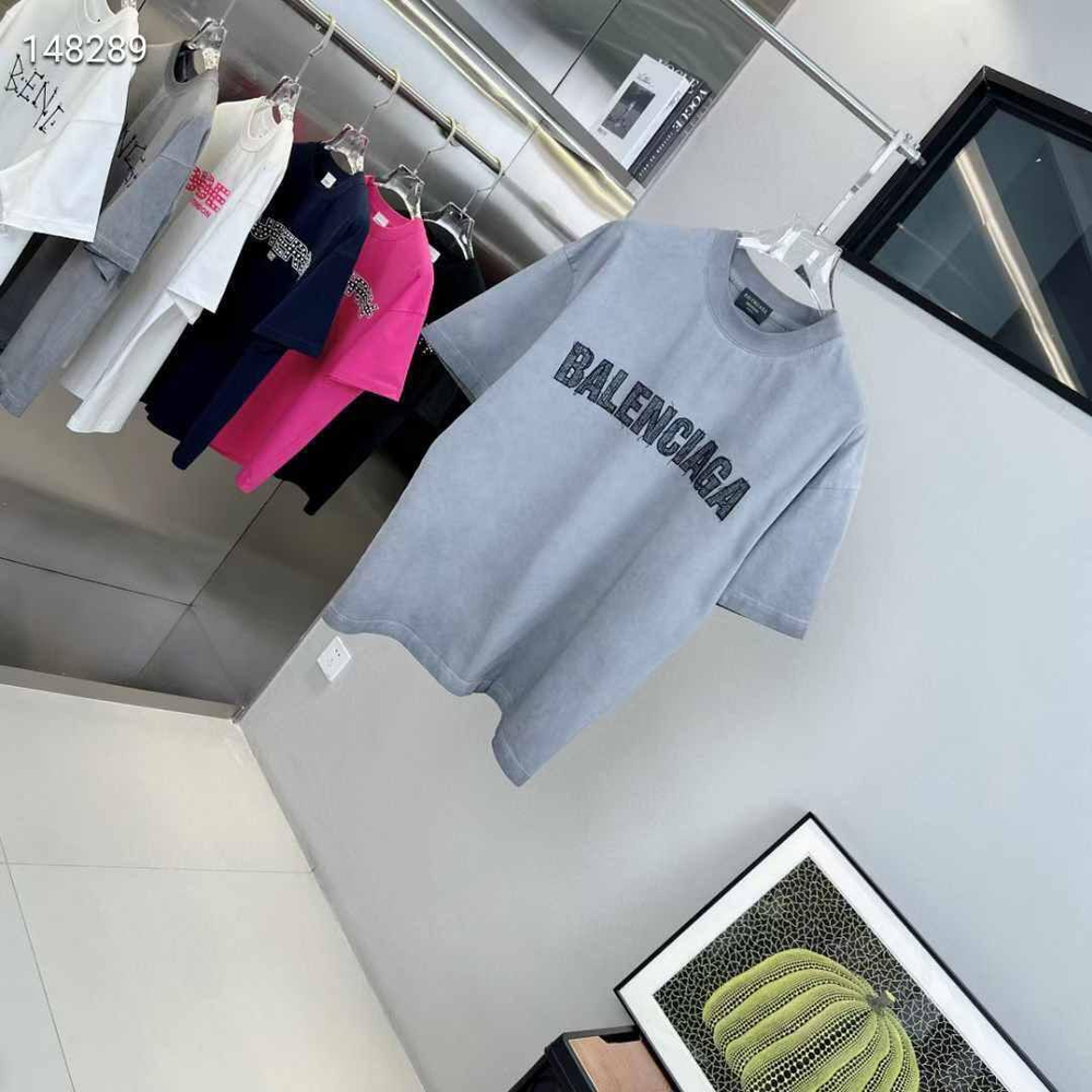 Футболка Balenciaga
