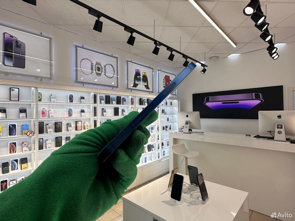 iPhone 12 256 ГБ б/у