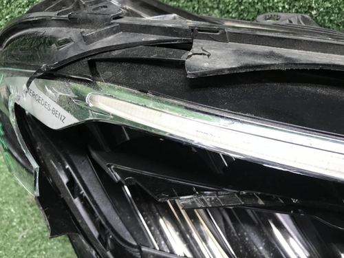 Битая Фара правая Mercedes E W213 (2020-2023) LED
