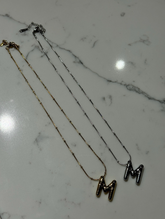 Цепочка буква М