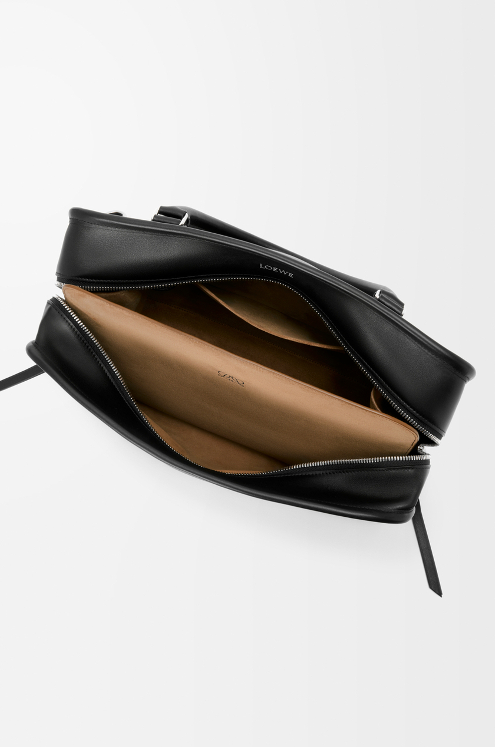 Loewe Большая сумка Amazona 180 из мягкой телячьей кожи, черный
