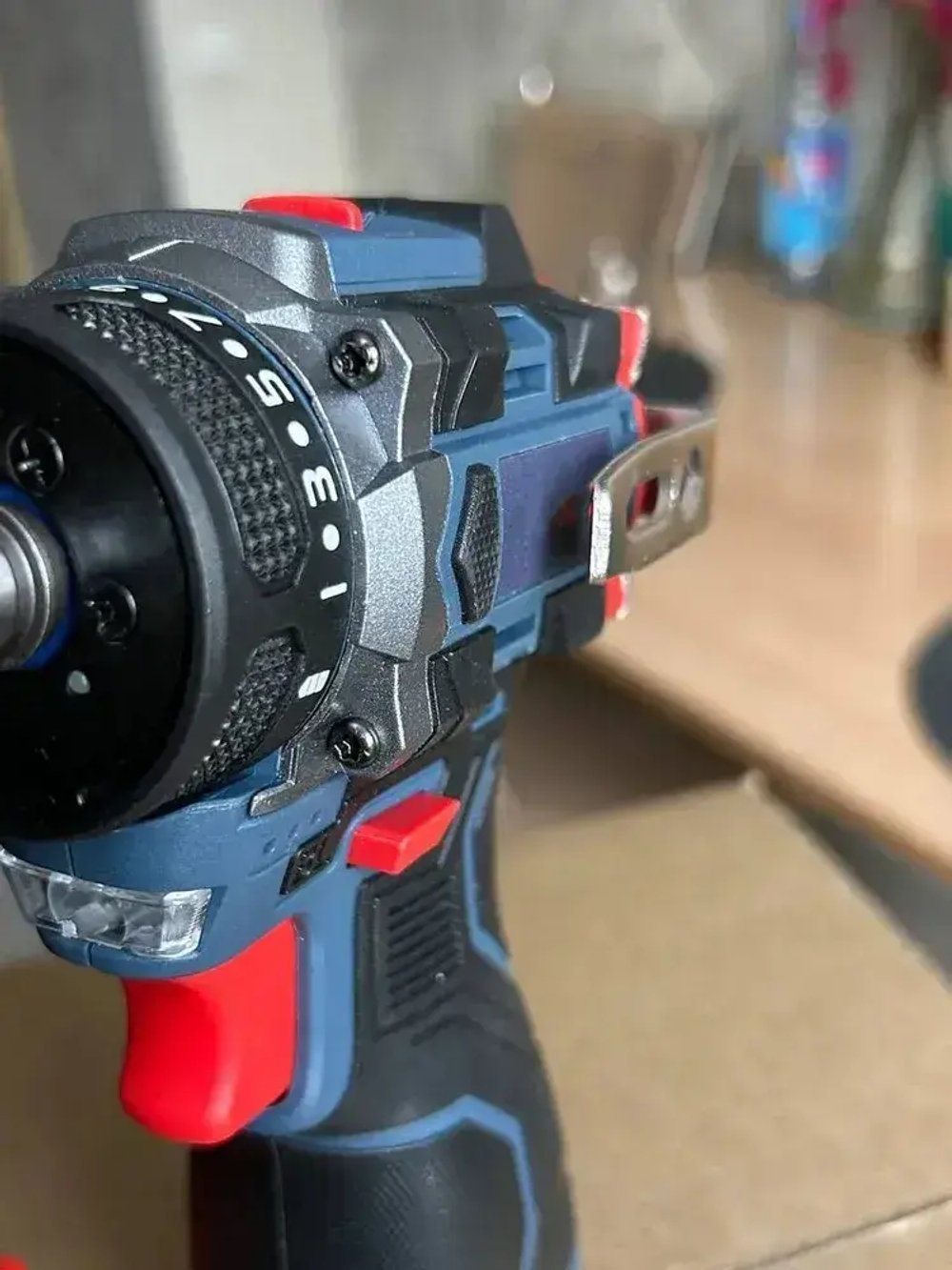 Дрель-шуруповерт аккумуляторный, Съемный патрон, 2000 об/мин, С 2 АКБ 1,5 Ач