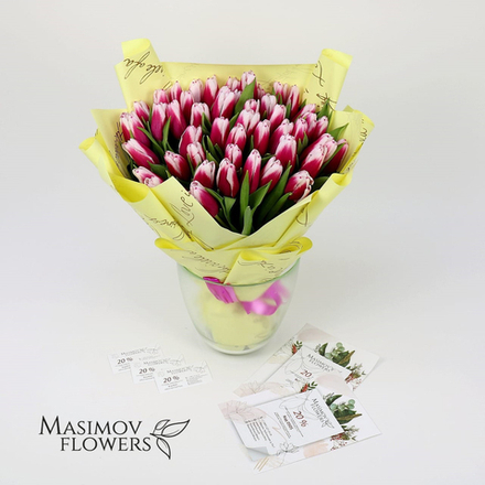 Букет из 51 тюльпана "Парижский шик"