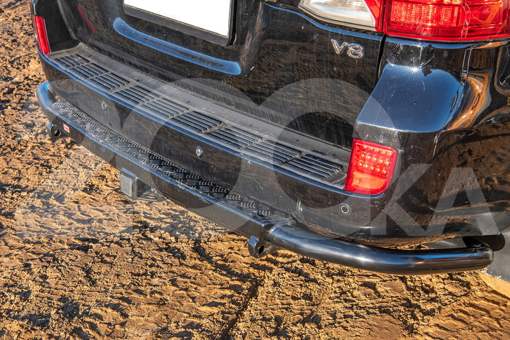 Бампер задний силовой/защита штатного бампера РИФ Toyota Land Cruiser 200 (2007-2015) c квадратом под фаркоп