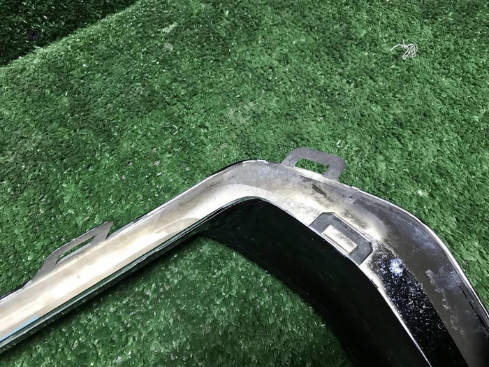 Накладка переднего бампера Geely Monjaro (21-нв)