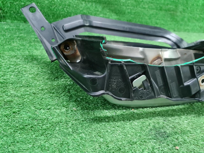 Насадка глушителя левая BMW X5 G05 (2018-2023)