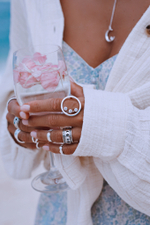 Кольцо «Полнолуние» с лунным радужным камнем и лабрадоритом