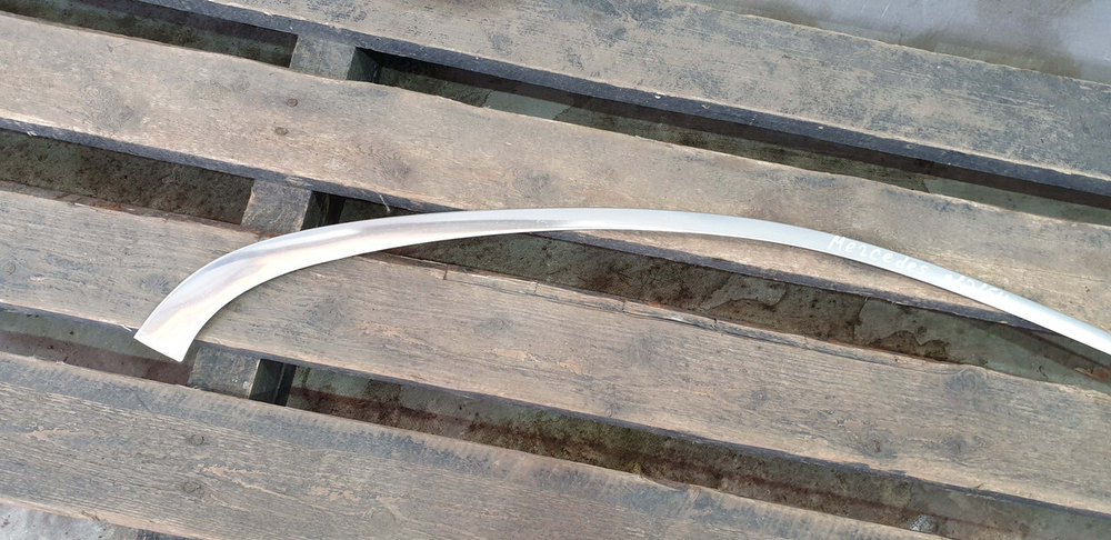 Молдинг двери задней правой Mercedes C (W205) 14-23 Б/У Оригинал A2056900480