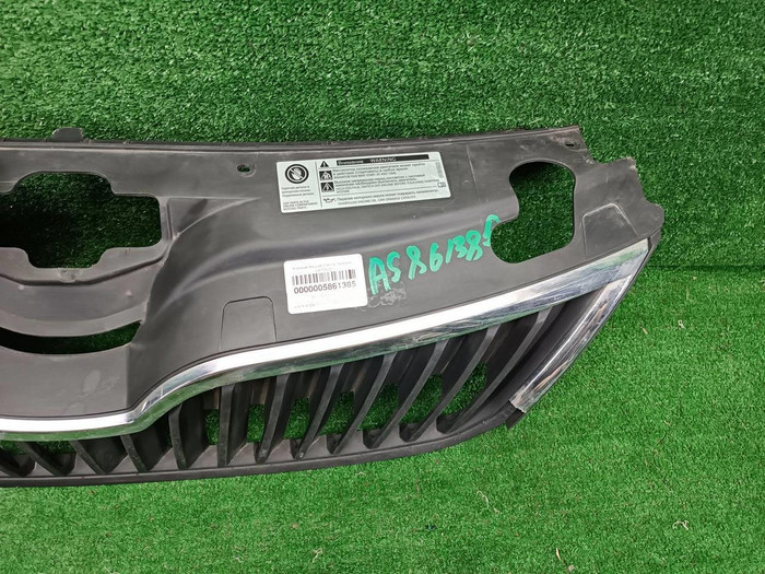 Решетка радиатора Skoda Rapid 1 (2012-2020)