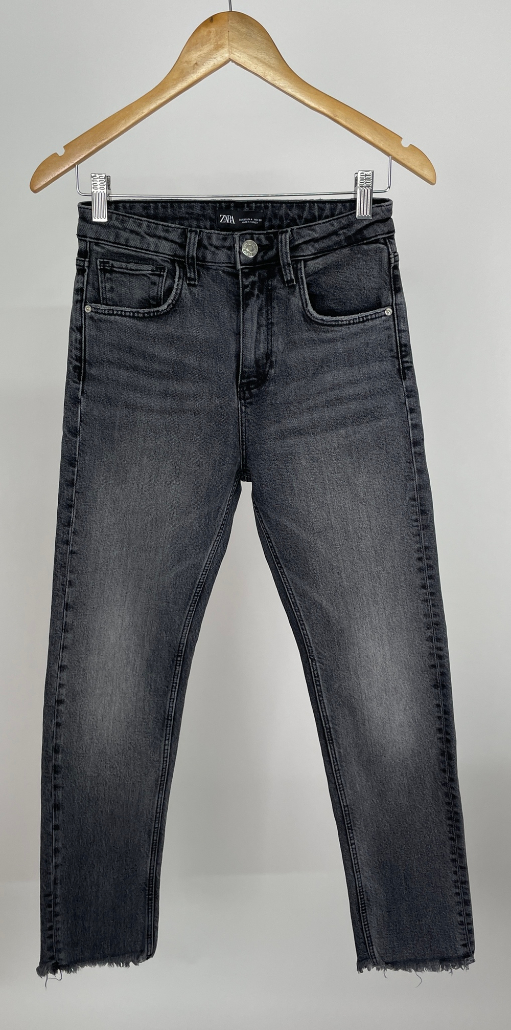 Джинсы Zara