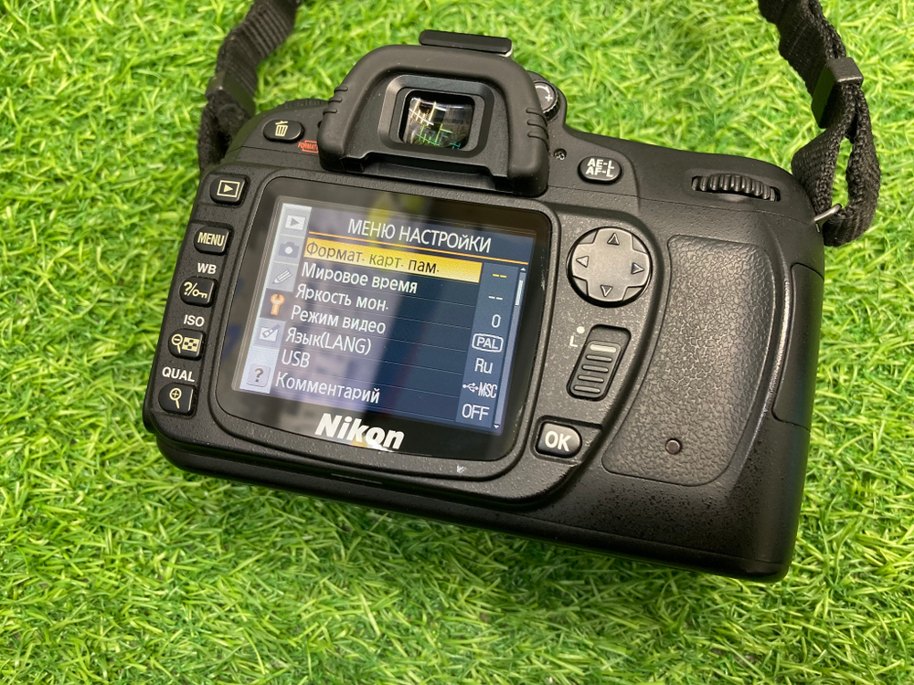 Nikon D80 14.500 кадров