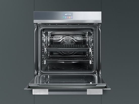 Электрический духовой шкаф Smeg SFP140