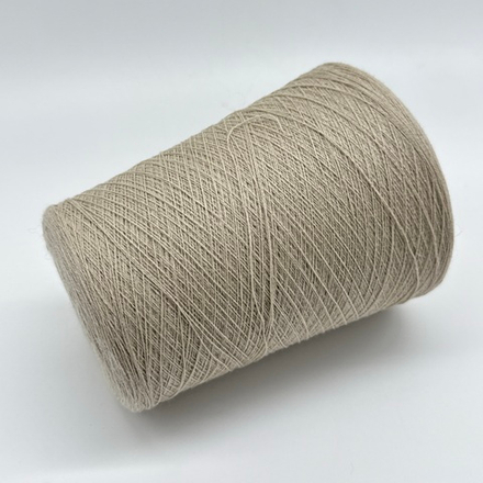 Пряжа CARIAGGI FLANELL 2/40 (80% меринос экстрафайн, 20% кашемир) 2000м/100 м, бежевая мастика
