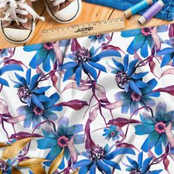 Ткань штапель дикие васильки на белом фоне