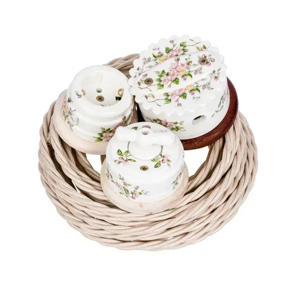 Ретро розетка б/з керамическая "нежность", подрозетник береза, без заземления, накладная бежевая для открытой наружной проводки под винтаж Zion