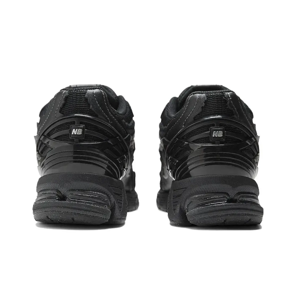 Кроссовки New Balance 1906R 'Protection Pack Black Leather' M1906DF