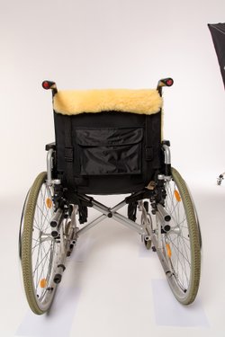 Накидка на инвалидное кресло