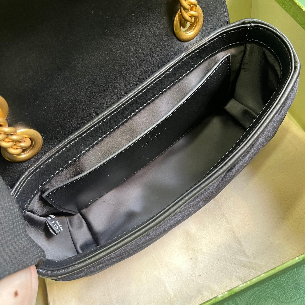 Gucci Marmont 22 cm