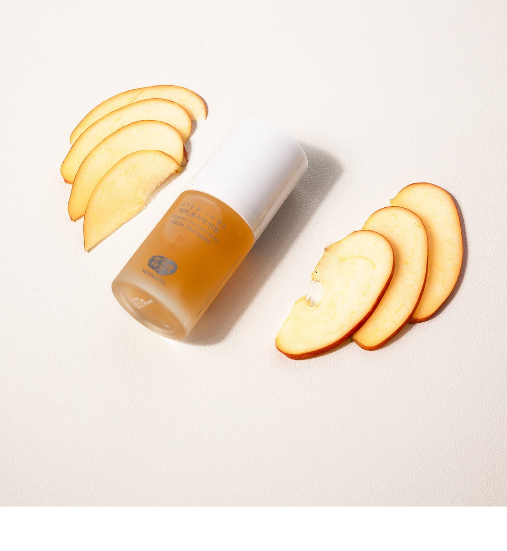 WHAMISA Organic Flowers Apple Sebum Treatment - корректирующая сыворотка для жирной и проблемной кожи /   33  ml  / GTIN 8809403814762