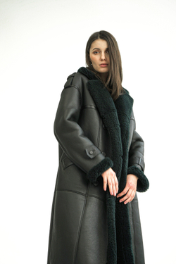 Дубленка-пальто темно-зеленая