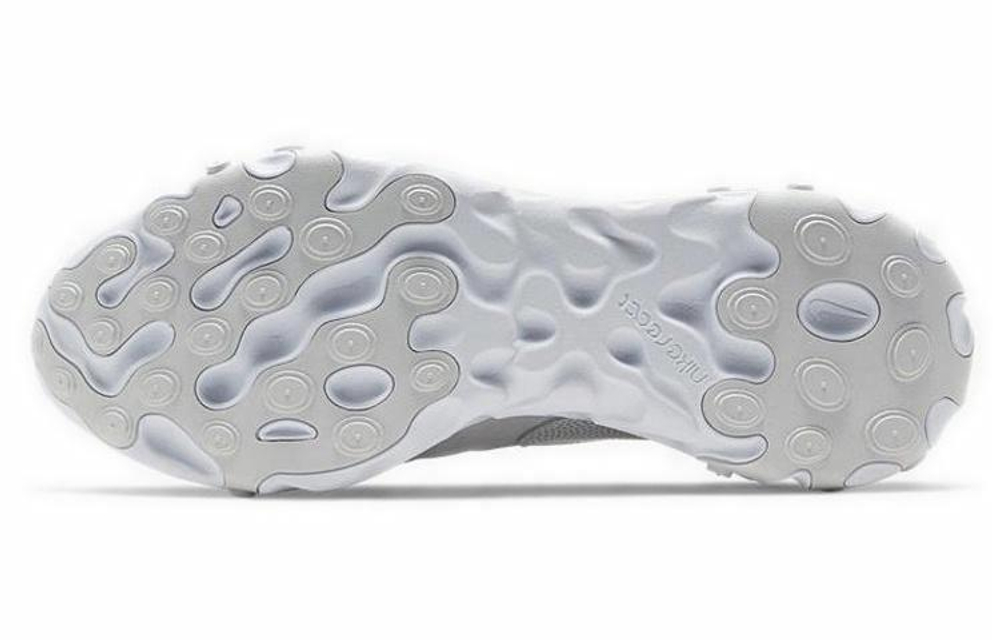 Кроссовки Nike React Sertu