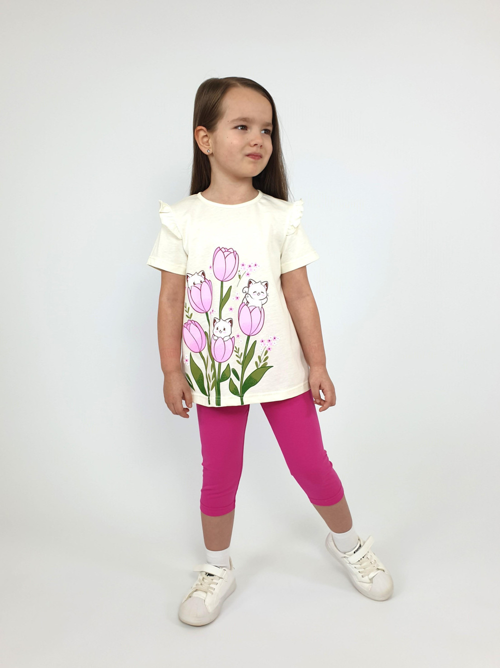 02-154-3 Комплект для девочки (футболка+бриджи)