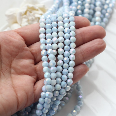 сшо6-голубой Стекло шар огранка 6мм, голубой, нить 36см