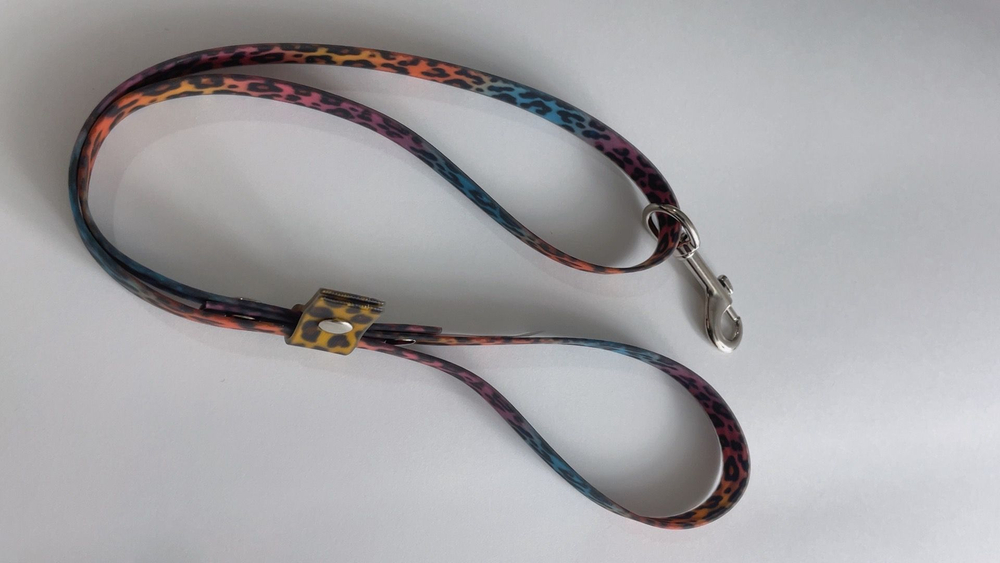 Ринговка груминга из биотана , ширина 15 мм, длина 50 см., зебра