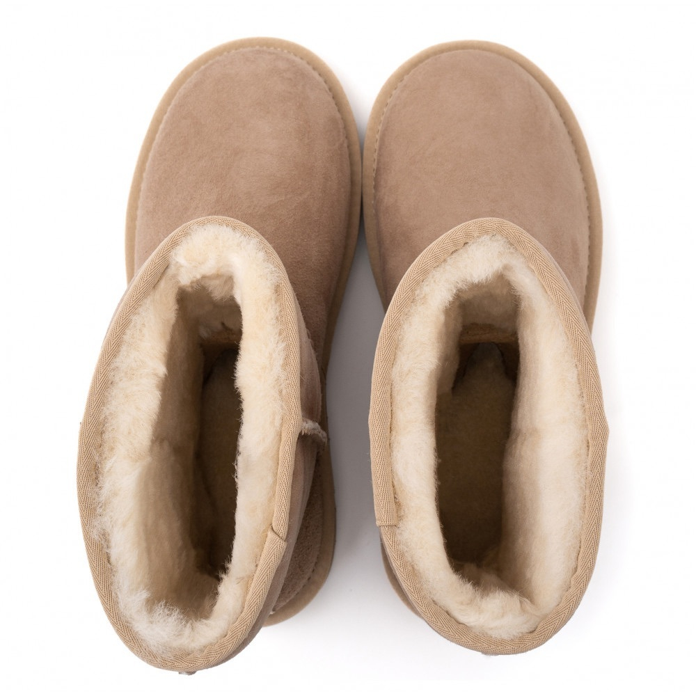 UGG Classic Short II Sand