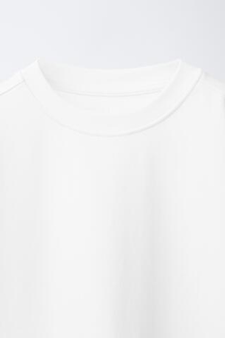 ZARA ОДНОТОННАЯ ФУТБОЛКА ИЗ ИНТЕРЛОКА, СВЕТЛЫЙ ЭКРЮ