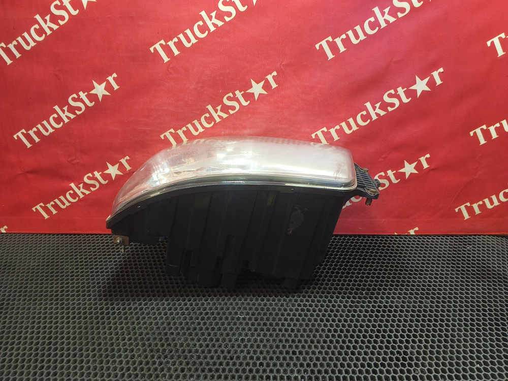 Фара правая 2018г.